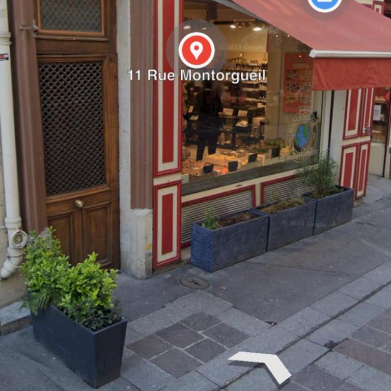 Petit appartement au cœur de PARIS - Appartement - 18