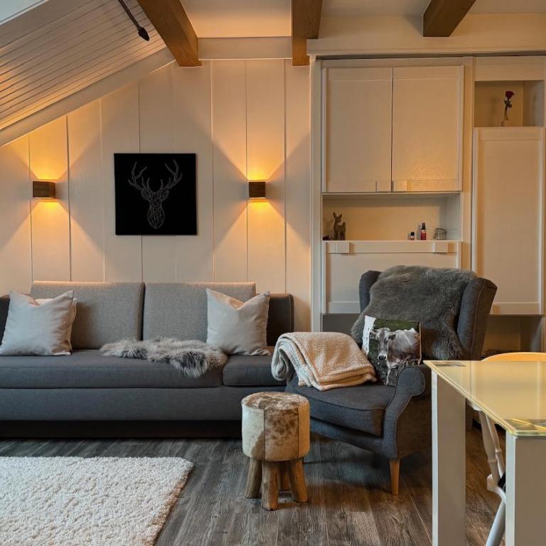 Ferienwohnung Alpenglück mit Schwimmbad und Sauna - Apartment mit 1 Schlafzimmer - 1