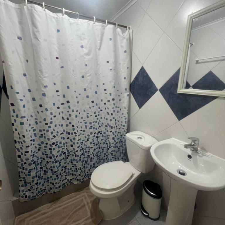 HOSTAL APANANTOR 1 - Habitación Doble con baño privado - 2