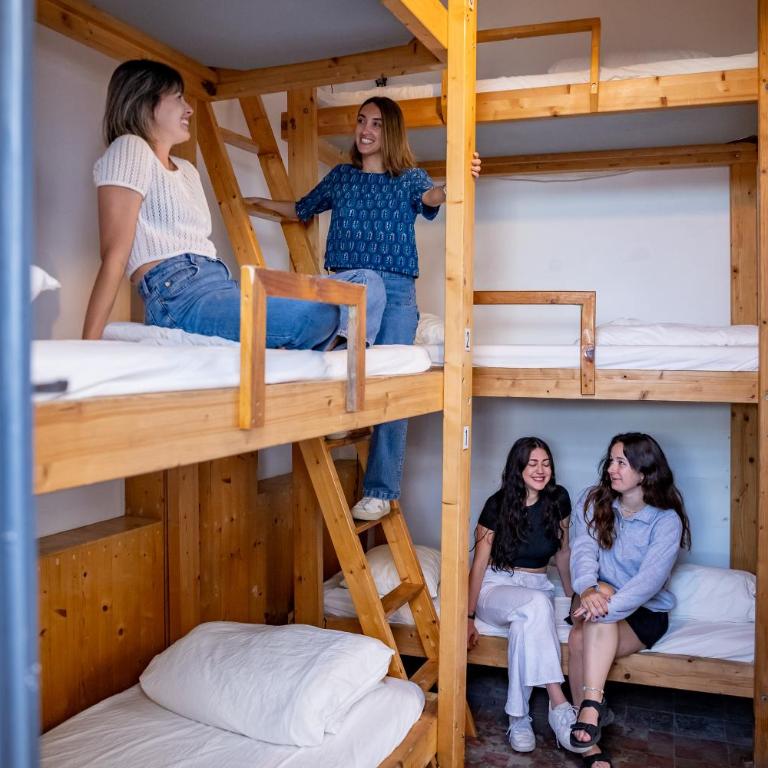 Las Palmas Rooftop Hostel - Habitación Compartida Mixta de 6 camas - 5