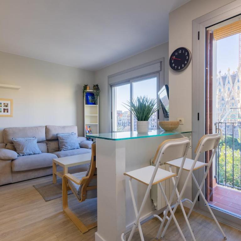 Housalia Sagrada Familia Views - Apartment with Balcony - 14