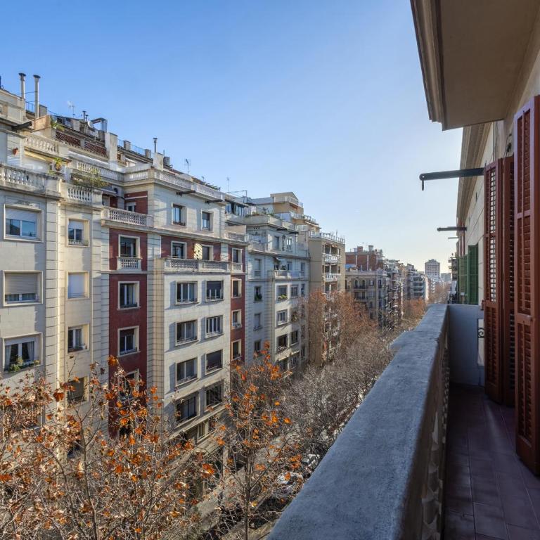Housalia Sagrada Familia Views - Apartment with Balcony - 10