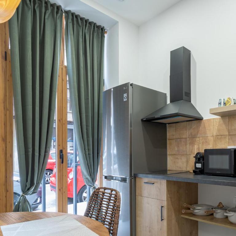 ESC - Loft Valencia Cómodos y espaciosos estudios cercanos a estación Joaquín Sorolla - One-Bedroom Apartment - 3