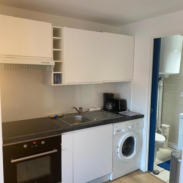 Studio terrasse proche plage - Apartment mit 1 Schlafzimmer - 6