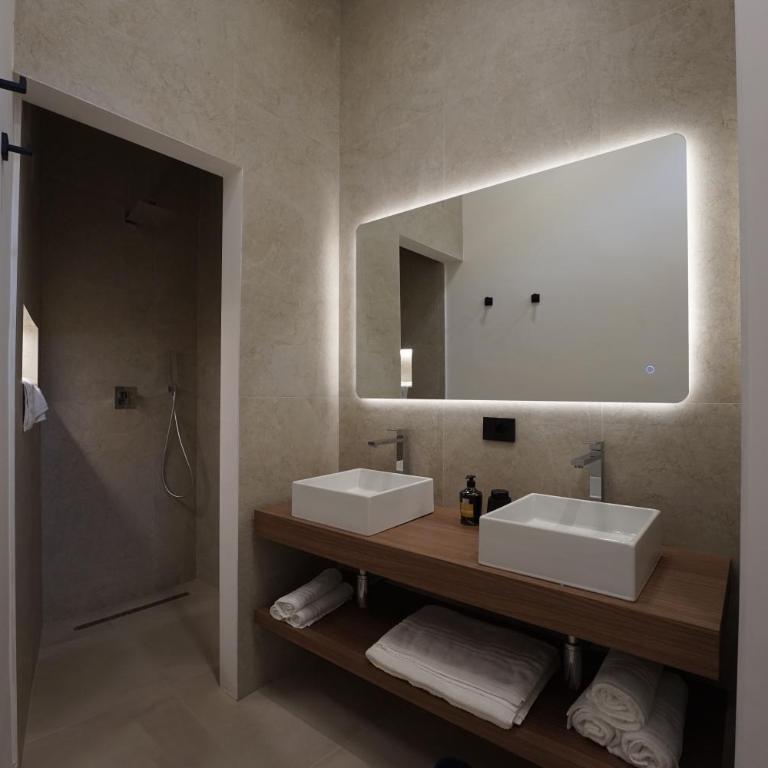Myto Relais - Camera Tripla Luxury - 3