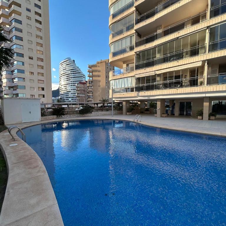 Magnifica ubicación ,amplio ,luminoso, a 50 m de la playa - Apartamento de 2 dormitorios con terraza y vistas al mar - 8