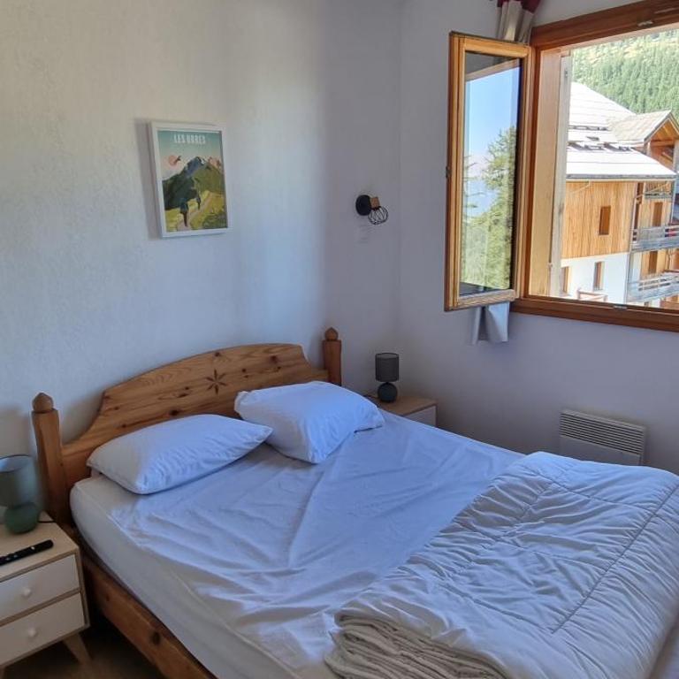 Les Orres 1800 vue montagne 4 à 6 couchages avec parking - Apartment mit 2 Schlafzimmern - 7