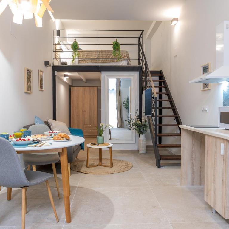 RM1 - Loft Valencia cómodos estudios dúplex cerca a la Avenida del Puerto - Apartamento Estudio - 1 cama doble - 1
