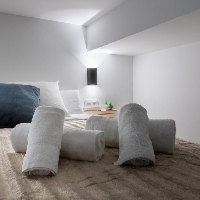 RM1 - Loft Valencia cómodos estudios dúplex cerca a la Avenida del Puerto - Apartamento Estudio - 1 cama doble - 27