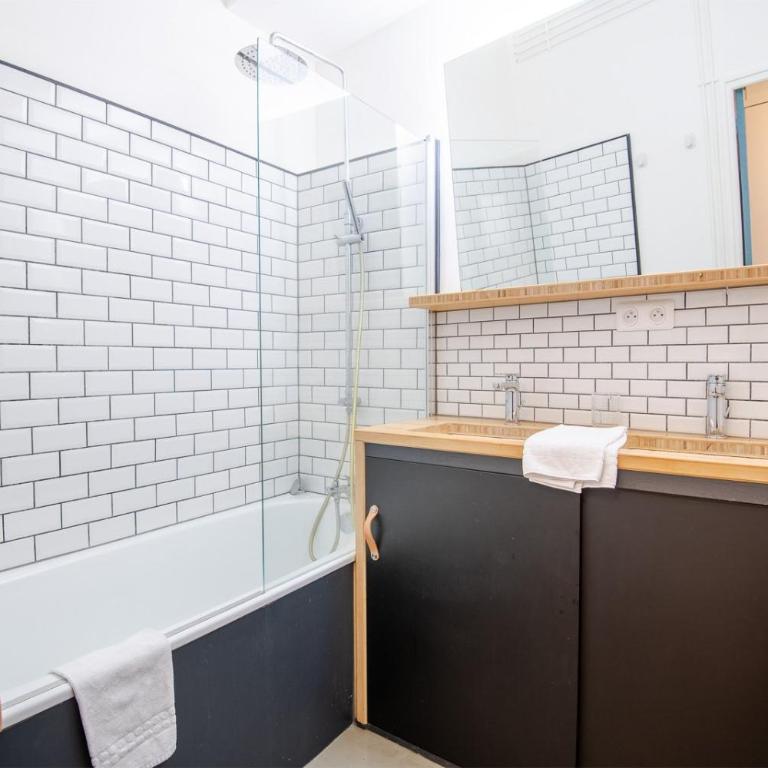 Le 54 - Tours - Two-Bedroom Apartment - 7