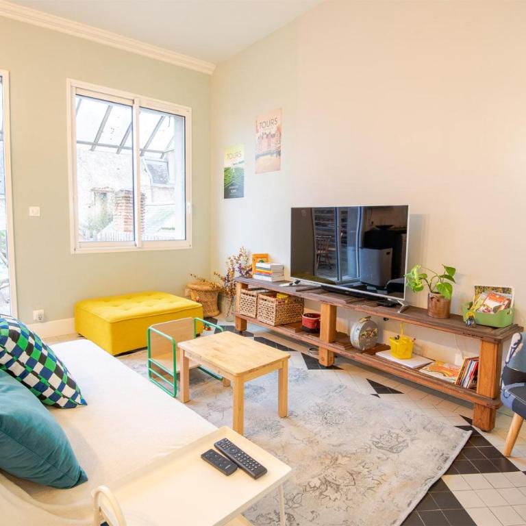 Le 54 - Tours - Two-Bedroom Apartment - 1
