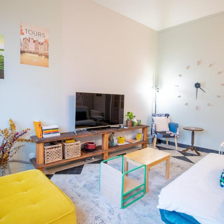Le 54 - Tours - Two-Bedroom Apartment - 2