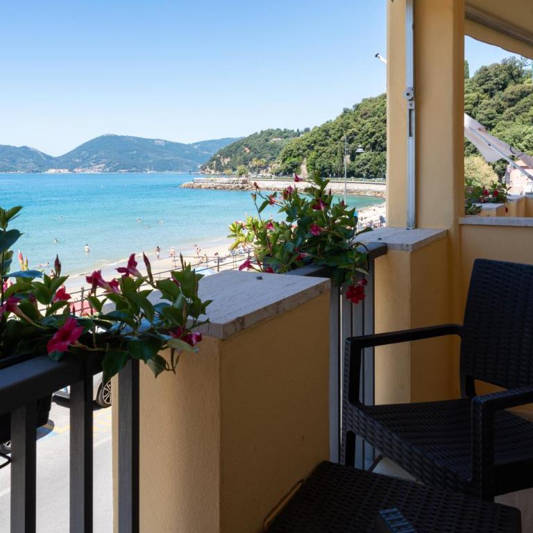 Hotel Florida Lerici - Camera Tripla Superior con Vista Mare - 1