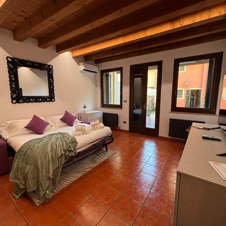 VERONETTA 52 - Apartment with Garden View - 3
