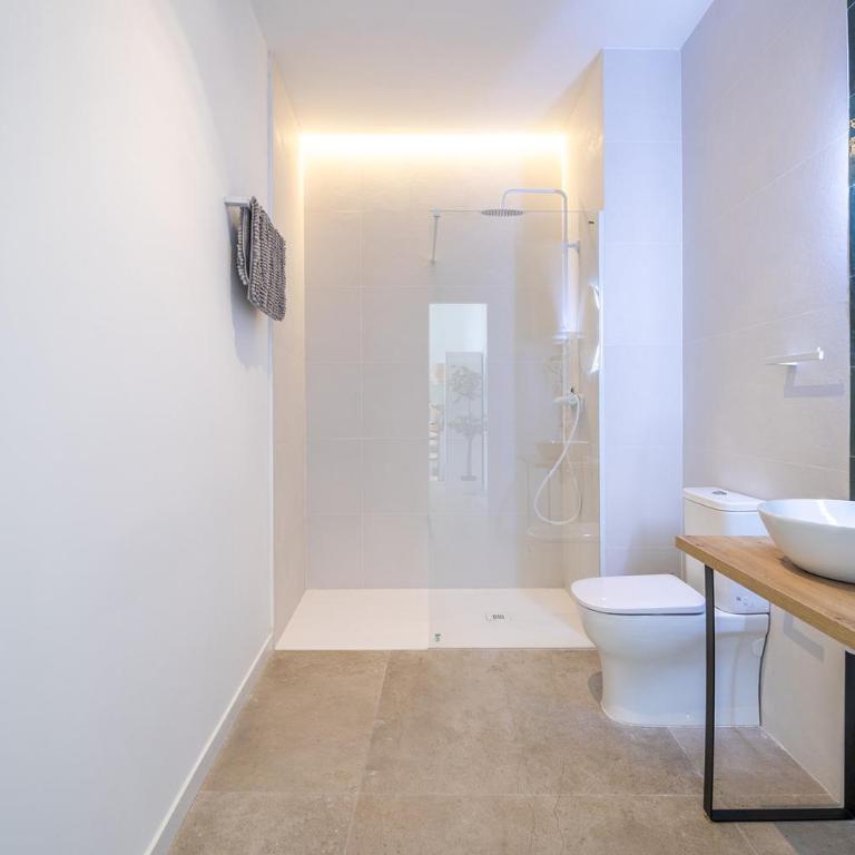 UY - Loft Valencia Acogedores y modernos estudios cerca de la estación Joaquín Sorolla - Apartment - Ground Floor - 35