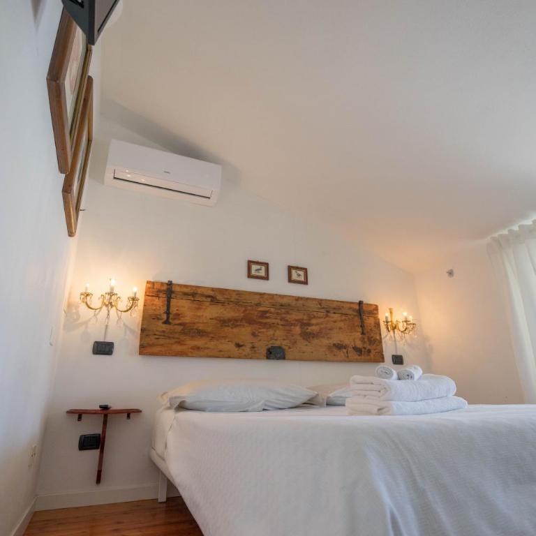 Mansarda 64 - Camera Matrimoniale Standard - 3