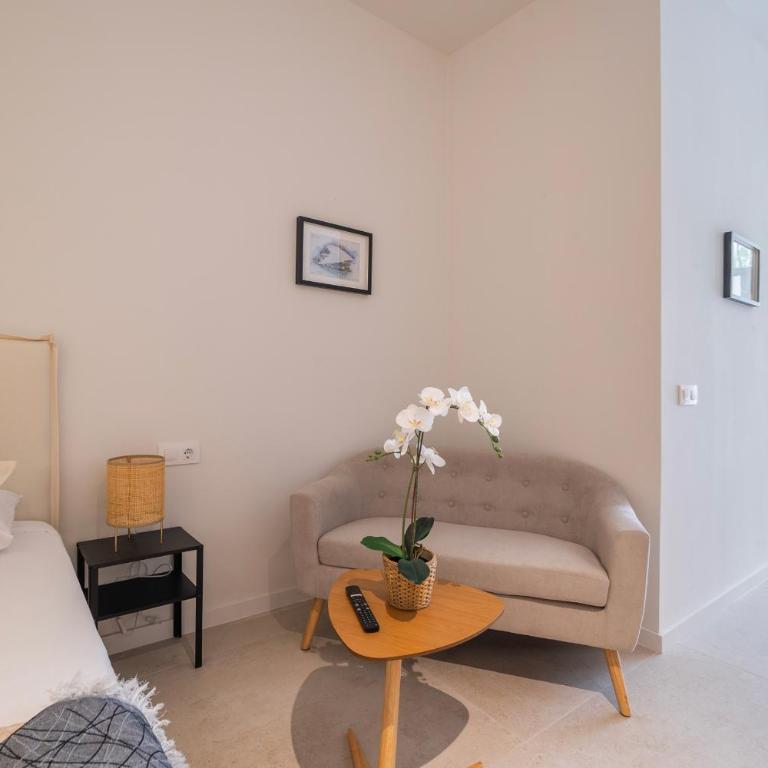 LO - Loft Valencia - Modernos y acogedores estudios cerca a las Artes y las Ciencias - Apartment - Ground Floor - 14