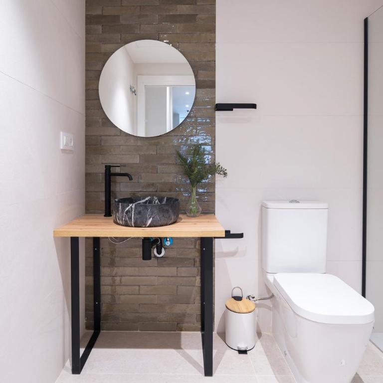 LO - Loft Valencia - Modernos y acogedores estudios cerca a las Artes y las Ciencias - Apartment - Ground Floor - 23