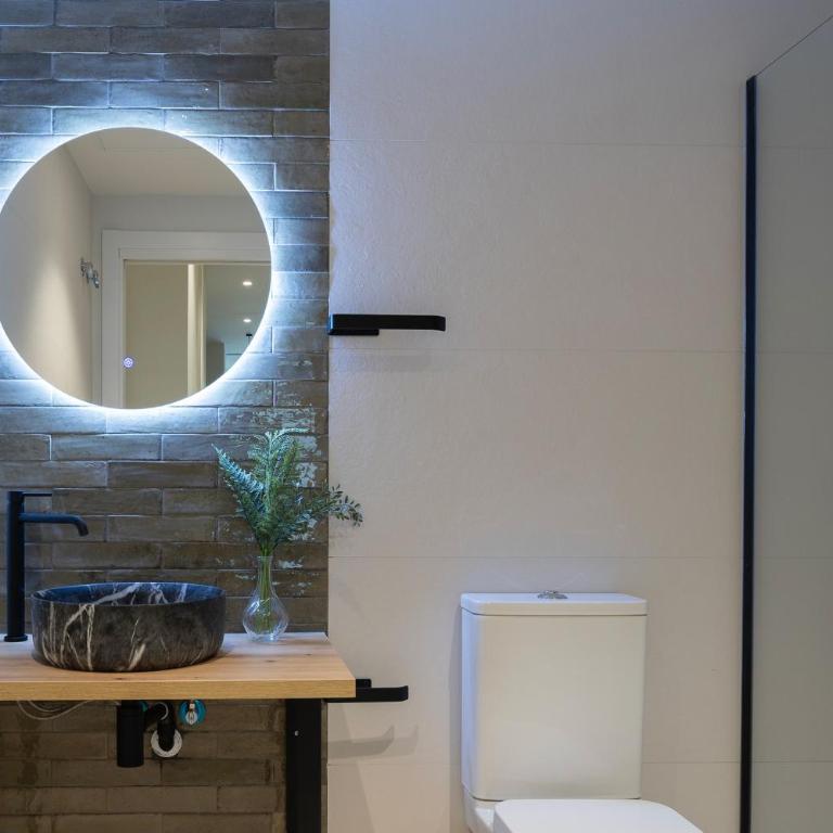LO - Loft Valencia - Modernos y acogedores estudios cerca a las Artes y las Ciencias - Apartment - Ground Floor - 24