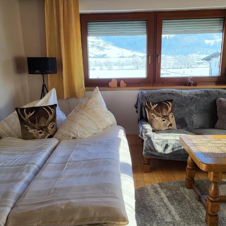 Apartment bei Anna - Two-Bedroom Apartment with Bathroom - 29