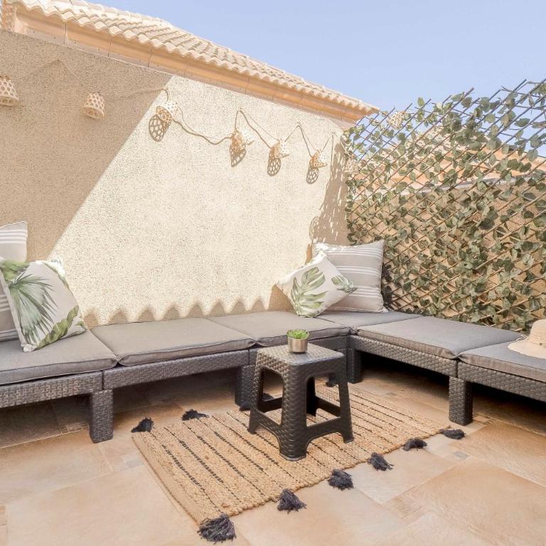 Apartment by the sea Casa Alba los Locos - Three-Bedroom Apartment - 19