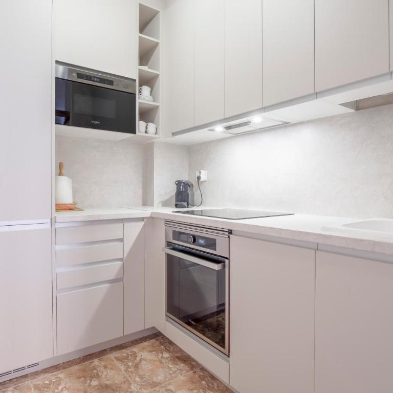 Apartment by the sea Casa Alba los Locos - Three-Bedroom Apartment - 8