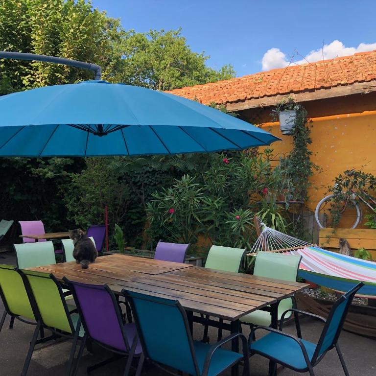 Au Vélo Bleu - Privatisez un ancien hôtel entre lac océan - 12pers - Maison 4 Chambres - 12