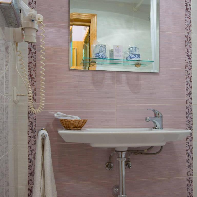 Hotel Miraya Beach - Habitación Doble Superior con bañera de hidromasaje - 5