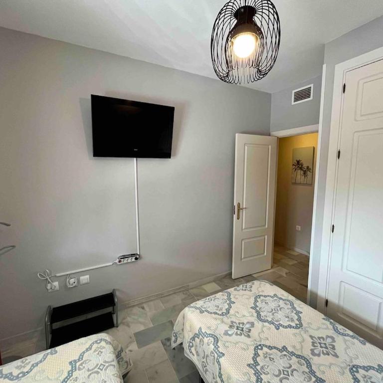 EXCLUSIVE APARTMENT 3 HAB Wifi - Three-Bedroom Apartment - 6