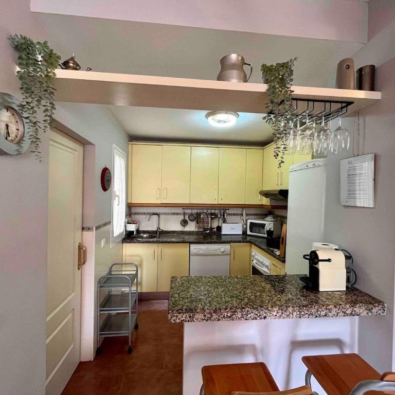 EXCLUSIVE APARTMENT 3 HAB Wifi - Three-Bedroom Apartment - 23
