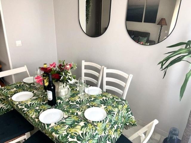 EXCLUSIVE APARTMENT 3 HAB Wifi - Three-Bedroom Apartment - 45