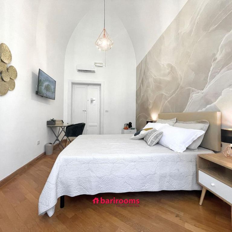 Barirooms - Imbriani 15 - Double Room with Shared Bathroom - 2