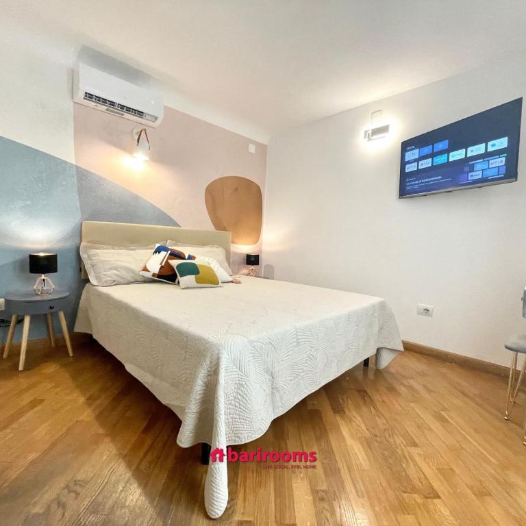 Barirooms - Imbriani 15 - Double Room with Shared Bathroom - 11