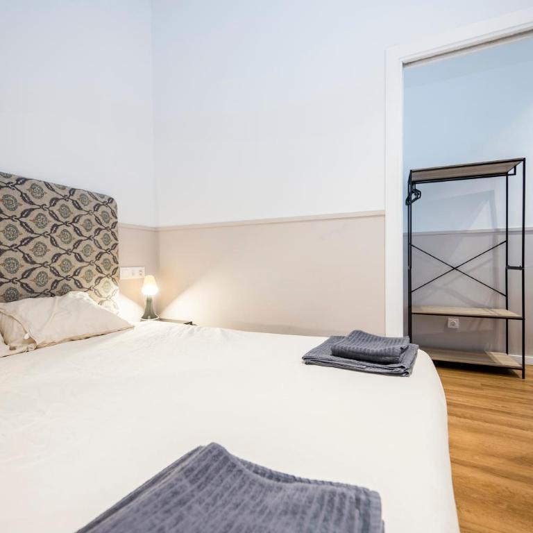 Confortable 2H y 1B Delicias-Madrid Rio B - Two-Bedroom Apartment - 15