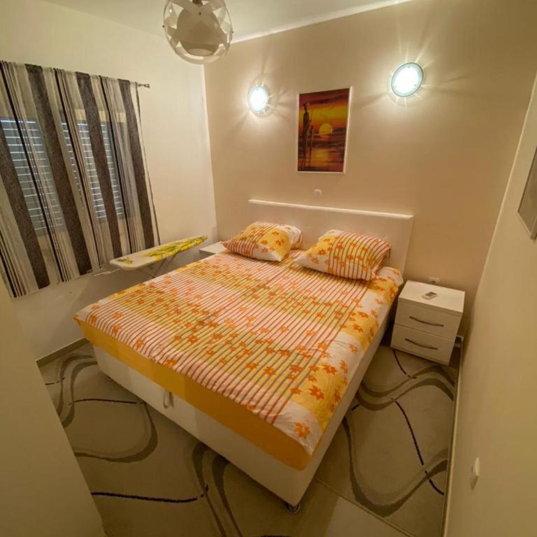 Apartments Stepen - Two-Bedroom Apartment - 8
