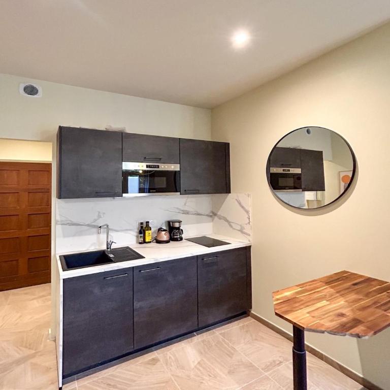 Les Pins - centre historique - Apartment mit 1 Schlafzimmer und Terrasse - 8