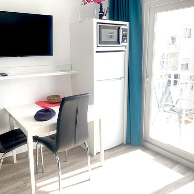 Apartment for two in the heart of Nerja - Apartamento de 1 dormitorio - 6