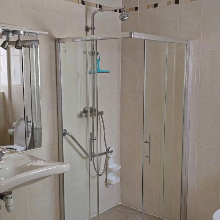 GRAND Studio meublé-Juan Pins-Logt 5 - Appartement 1 Chambre - 9