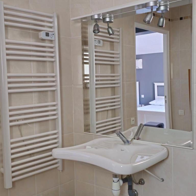 GRAND Studio meublé-Juan Pins-Logt 5 - Appartement 1 Chambre - 10