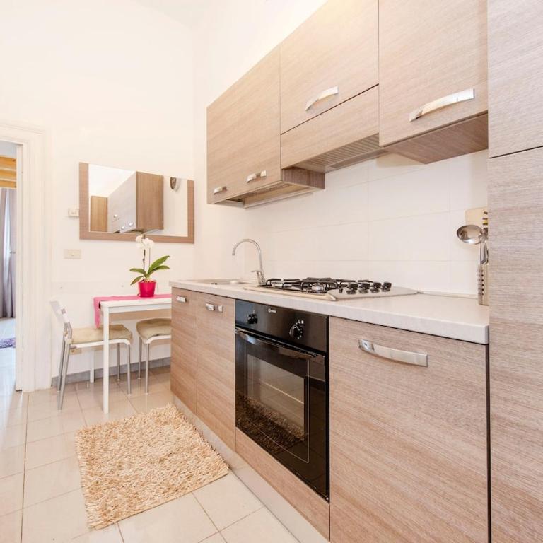 Cozy House near Termini Station - San Lorenzo - Monolocale Familiare - 6