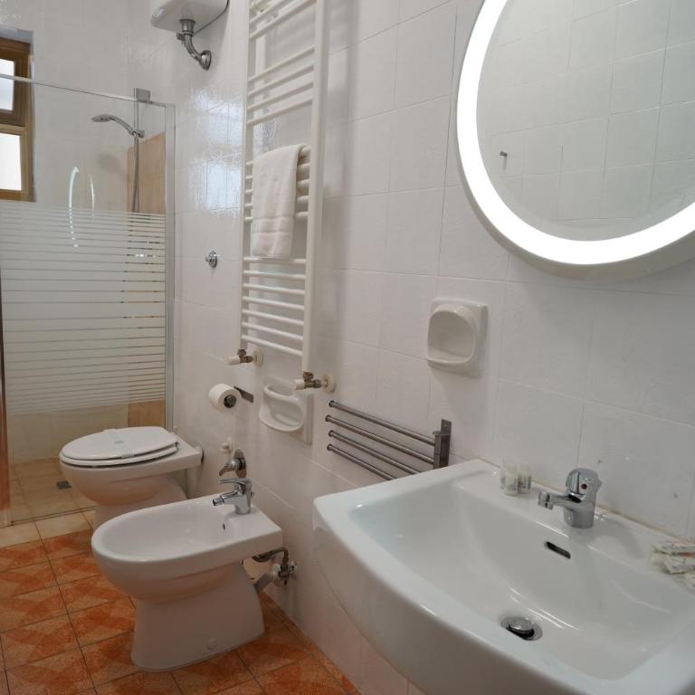 Abate Gimma Apartment 10 minutes from St Nicholas Cathedral - Appartamento - 8