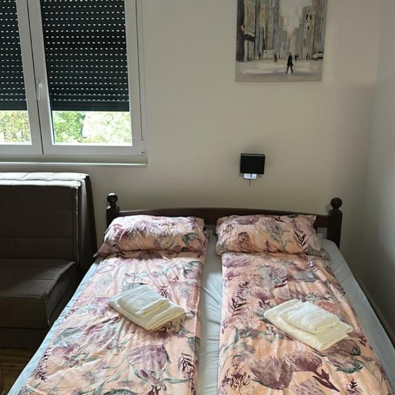 Apartman Zlatibor hotel buk 21 - Deluks Dvokrevetna Soba sa 2 Bračna Kreveta - 7