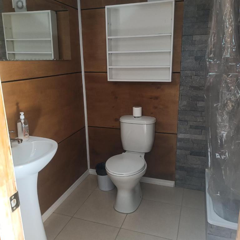 Cabaña Renacer a 10 min del aeropuerto - Apartamento de 3 dormitorios - 10
