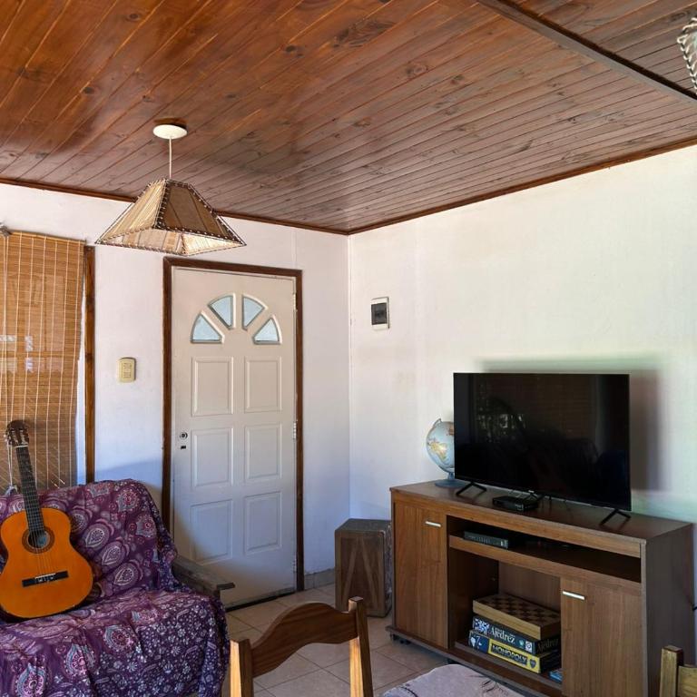 Casa con pileta y patio privado en Ibarlucea - Casa de 3 dormitorios - 6