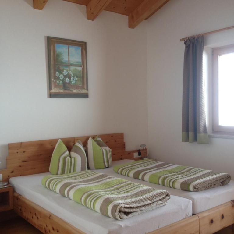 Ferienwohnungen Prosser - Apartment mit 3 Schlafzimmern und Bergblick - 4