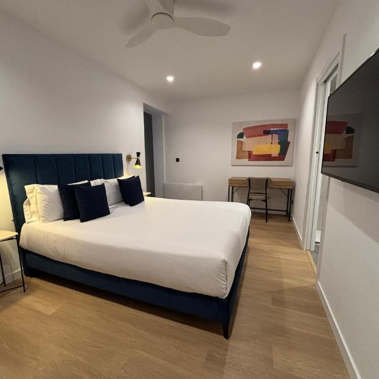 Arenal Suites Bilbao - Superior Double Room - 9