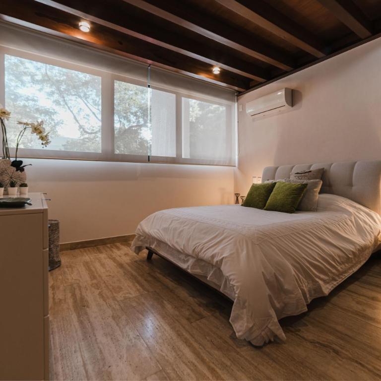 Séjour haut de gamme dans l'oasis verdoyante d'AWA - Two-Bedroom Apartment with Terrace - 21