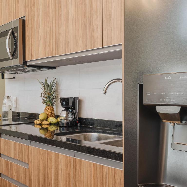 Séjour haut de gamme dans l'oasis verdoyante d'AWA - Two-Bedroom Apartment with Terrace - 12