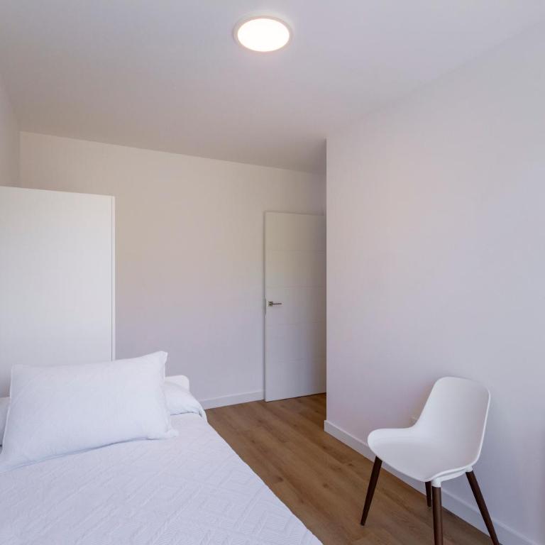 Urbanfive apartamentos Ourense centro - Apartamento de 3 dormitorios - 52
