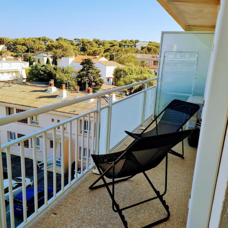 Lys'Home-Charmant appartement près de Sablettes, climatisé, parking gratuit - Two-Bedroom Apartment with Balcony - 22